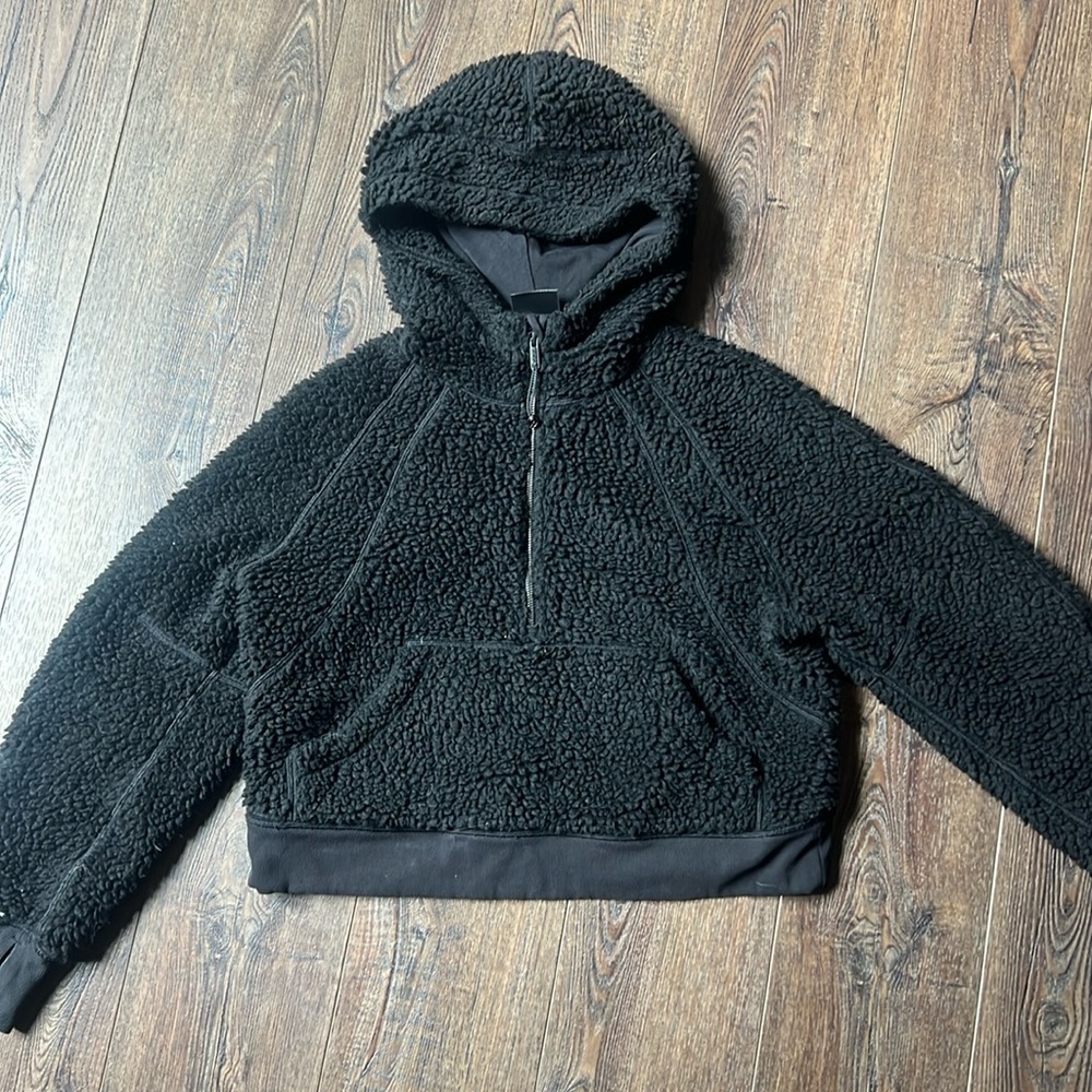 Black lululemon Sherpa Scuba Half Zip